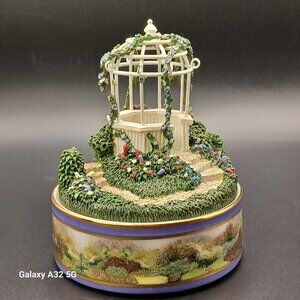 Thomas Kinkade Lilac Dreams Gazebo Music Box